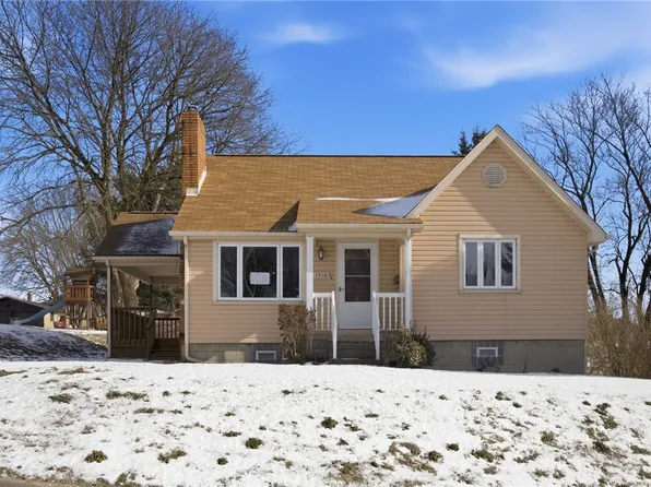 1510 18th Ave, Beaver Falls, PA 15010