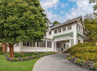 53 Hancock St, Lexington, MA 02420