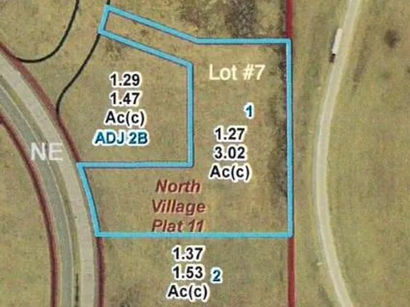 5423 N Pointe Dr, Saint Joseph, MO 64506
