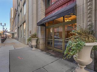 314 N Broadway APT 606, Saint Louis, MO 63101