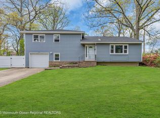 419 Harnell Ave, Oakhurst, NJ