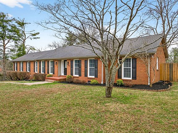 5th image of 9505 Inavale Ln