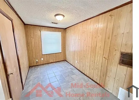 3205 Madewell St — Photo 12
