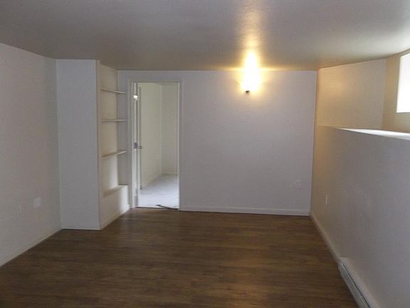 4th image of 1311 12th Ave APT B