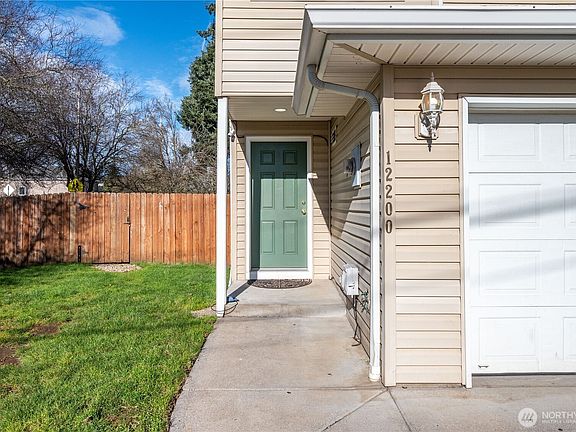 4th image of 12200 NE 39th