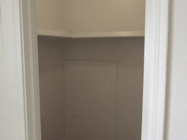 1804 Mary Ellen St NE #D — Photo 8