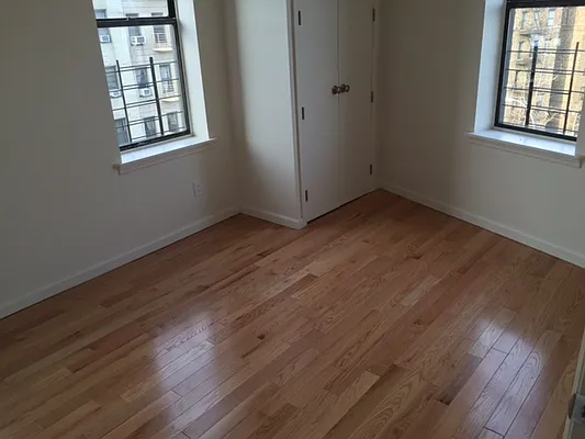 Rented by PMG Real Estate  | media 15