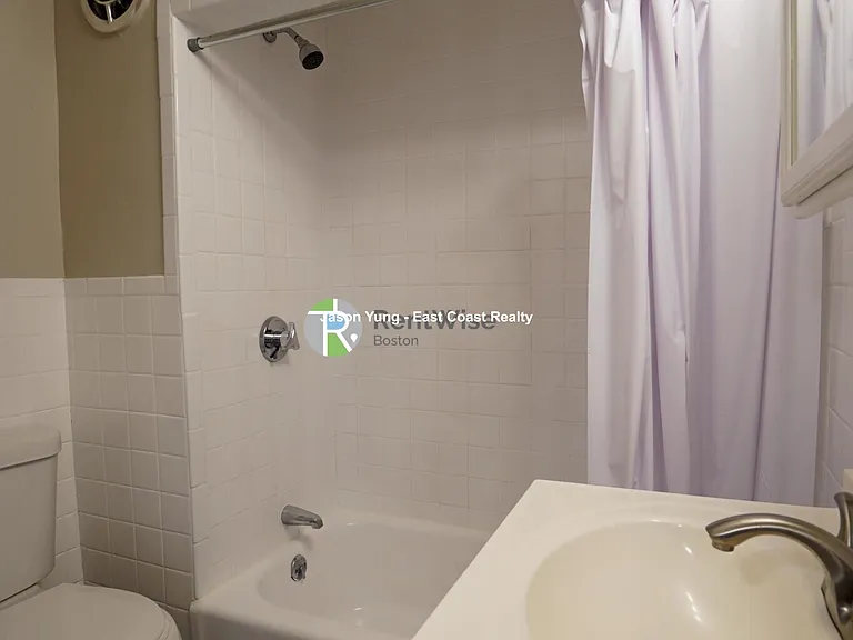 1055 Beacon St #6 — Photo 8