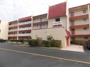 1015 Country Club Dr APT 304, Margate, FL 33063