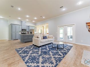 409 Oak Creek Dr, Kemp, TX 75143