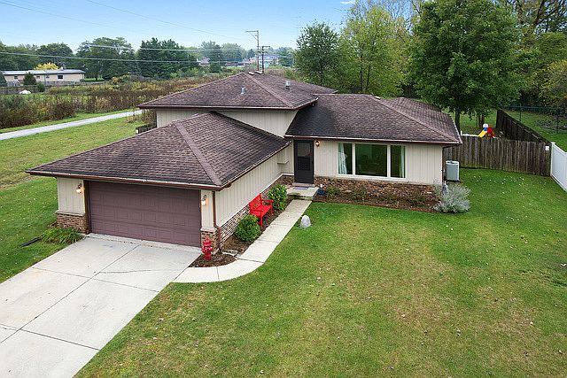 1st image of 12141 W Derby Ln