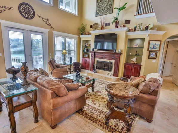 19 Poquito Rd, Shalimar, FL 32579
