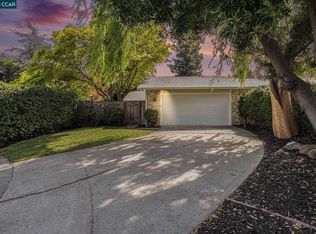 4 Serene Pl, Danville, CA 94526