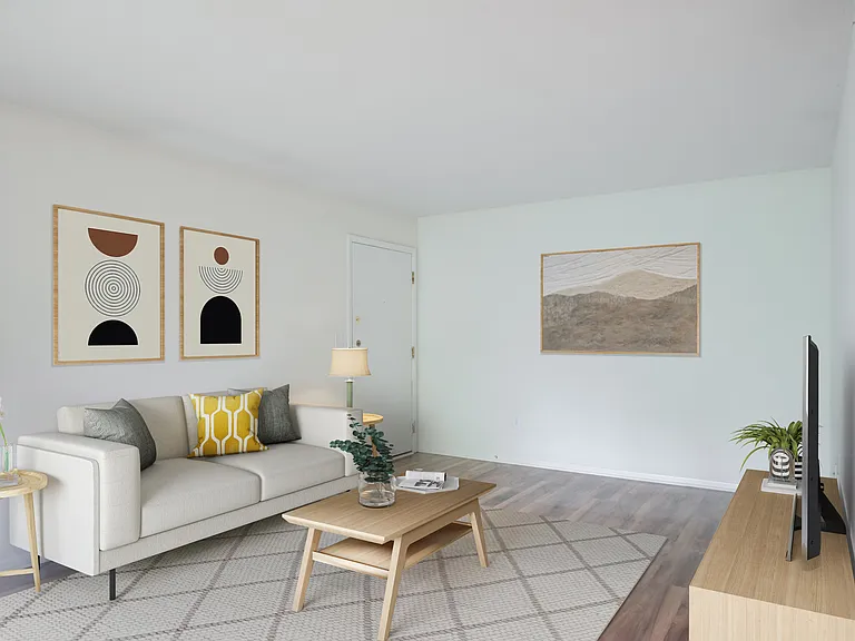 Ridgeview Apartment Homes — Photo 8