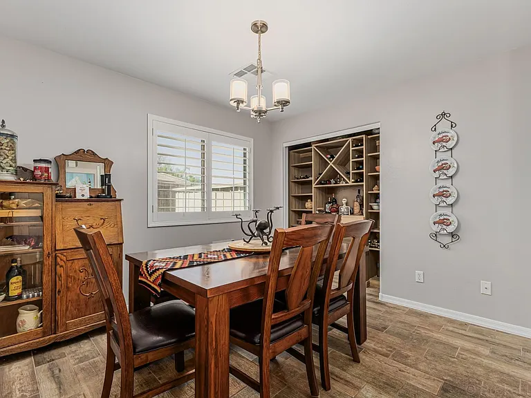 17475 W Spring Ln — Photo 6