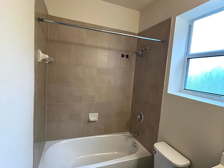 9401 SW 172nd Ave — Photo 31