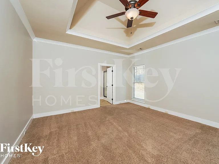 2044 Highview Way — Photo 7