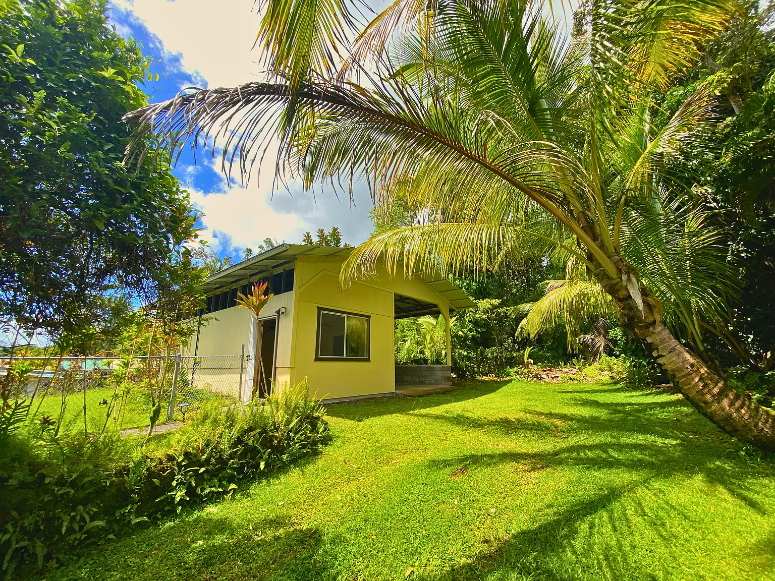 1188 Kumukoa St — Photo 1