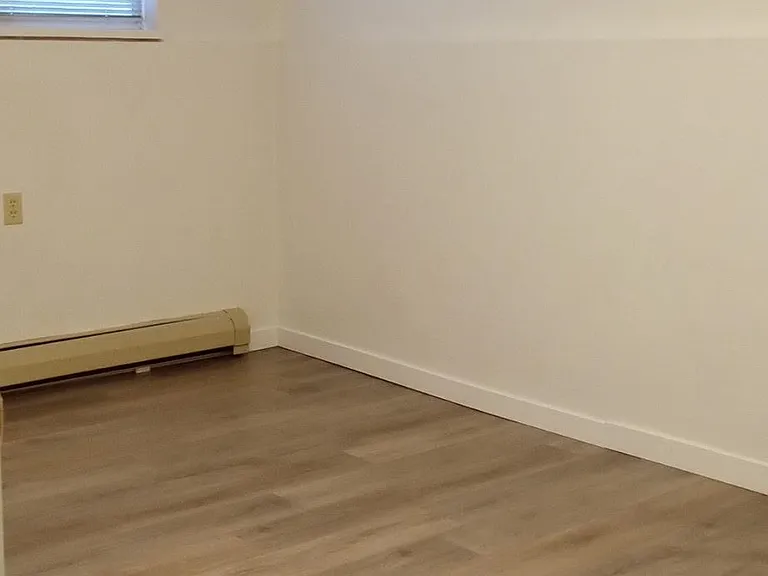 1073X Walnut Close #LOWER LEVEL — Photo 7