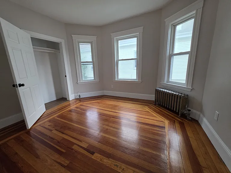 26 Warner St #1 — Photo 6