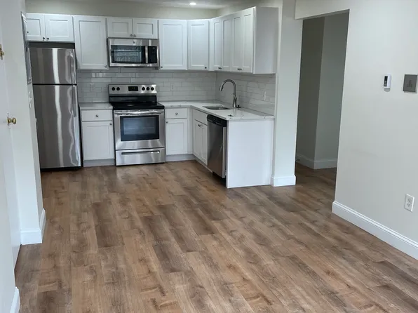 437 Willard St #3, Quincy, MA 02169