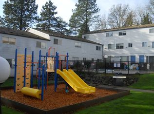 1777 Maple St #3, West Linn, OR