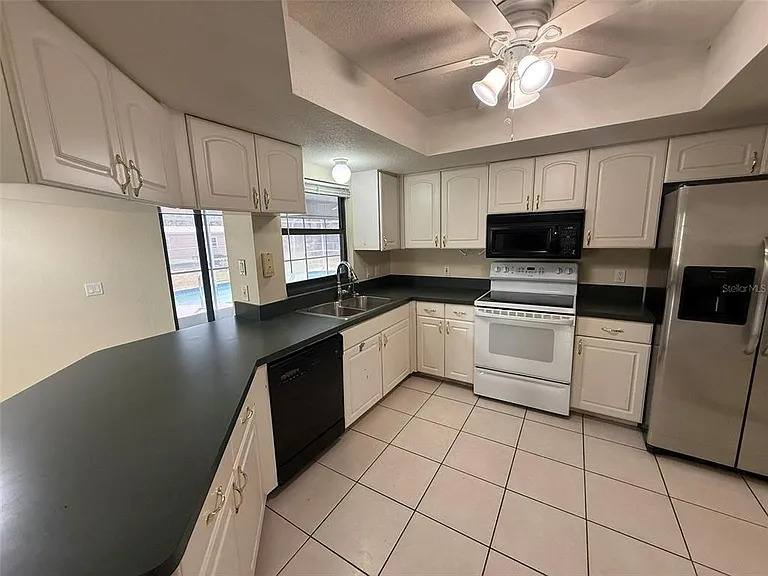 1001 S Wapello St — Photo 12