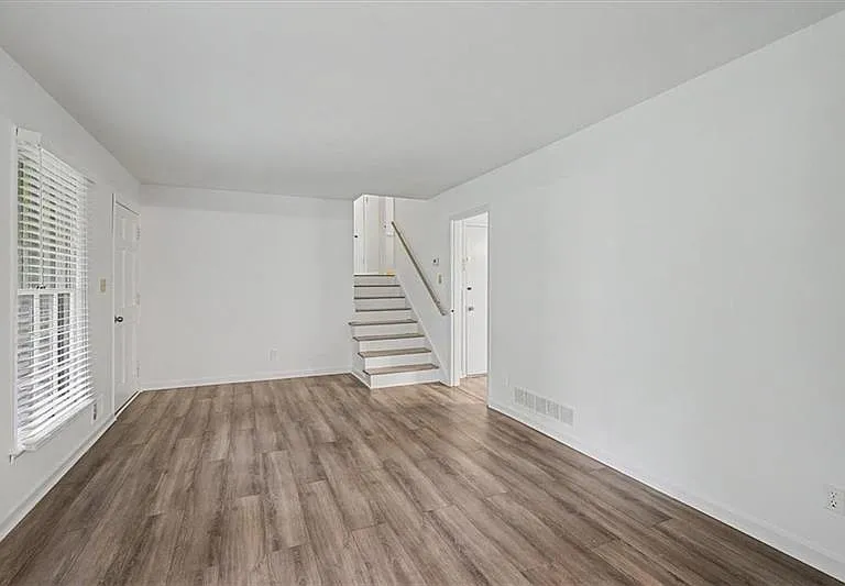 2985 Fredrick Dr — Photo 14
