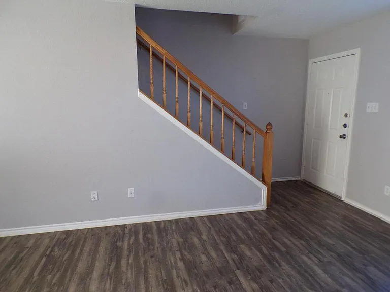 5908 Greengate Dr #C — Photo 6