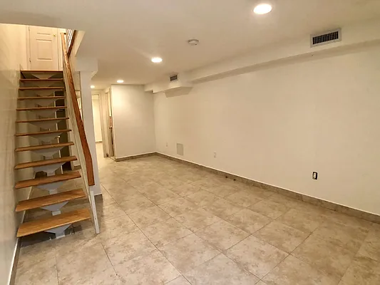 Rented by Your Space New York | media 10