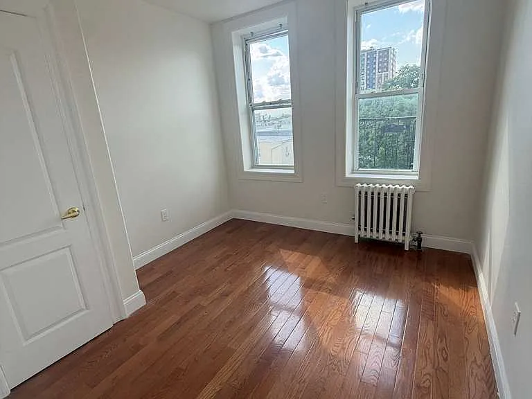5111-5113 Palisade Ave #11 — Photo 7