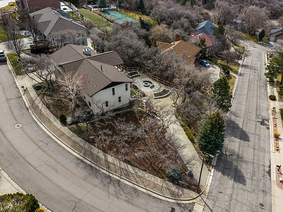 3rd image of 4253 Spring Rd