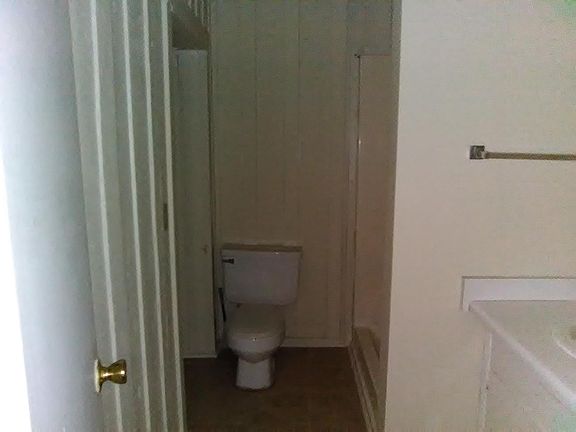 Master Bedroom Full Bath