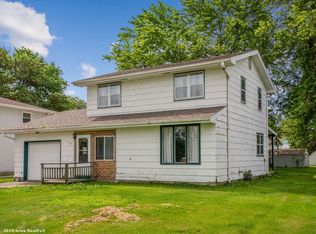 614 W Lincoln St, Monroe, IA 50170