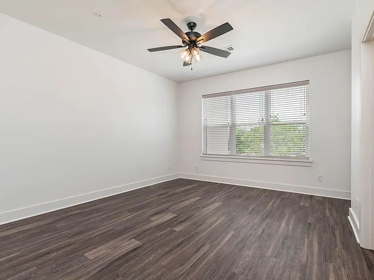 1531 Pine Ridge Dr — Photo 16
