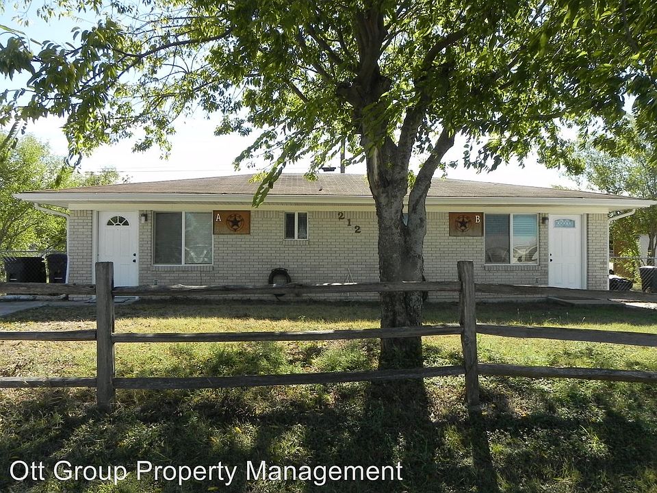 1st image of 212 Ronald Dr #A