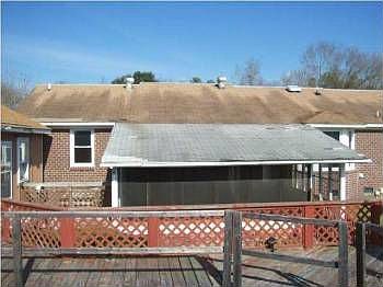 2nd image of 228 Trinity Pl