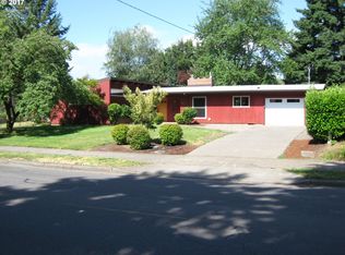 333 N Settlemier Ave, Woodburn, OR 97071