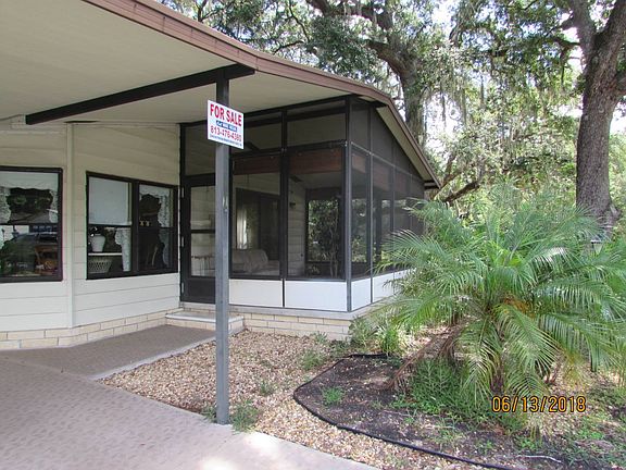 4th image of 10030 Oak Forest Dr