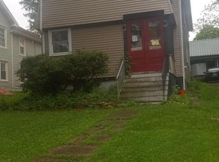 17 North Rd #17, Highland, NY 12528