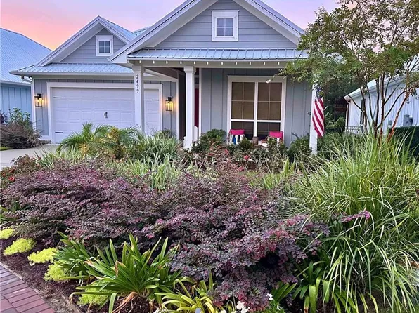2499 Bienville Ave, Gulf Shores, AL 36542