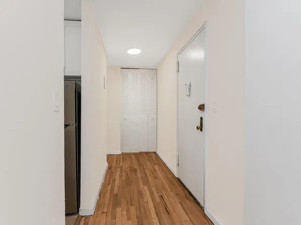 3311 Giles Avenue image 7 of 18