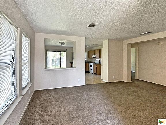 3rd image of 327 Stone Gate Dr