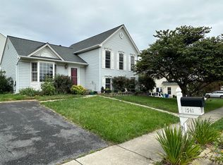 1741 Conrads Ferry Dr, Point Of Rocks, MD 21777