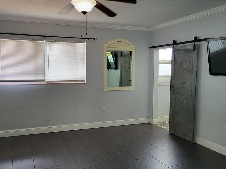1403 Davis Dr — Photo 23