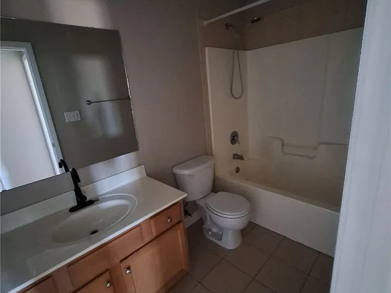 170 Blacksmith Ln — Photo 10