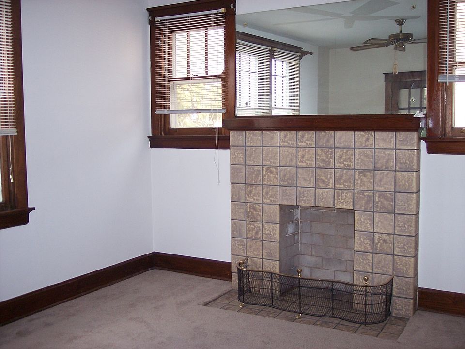 1st image of 3741 Wieman Ave #2