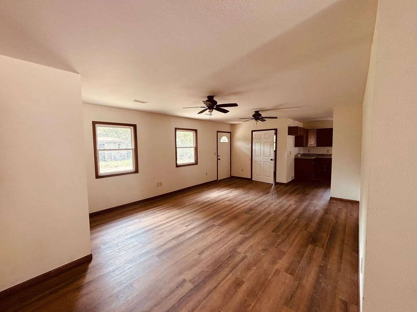 Fully Updated 4-Bedroom Home Move-In Ready! — Photo 2