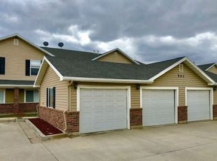 561 Raven Way APT C, Chubbuck, ID 83202