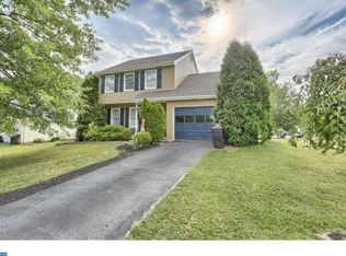 981 Rill Rd, Reading, PA 19606